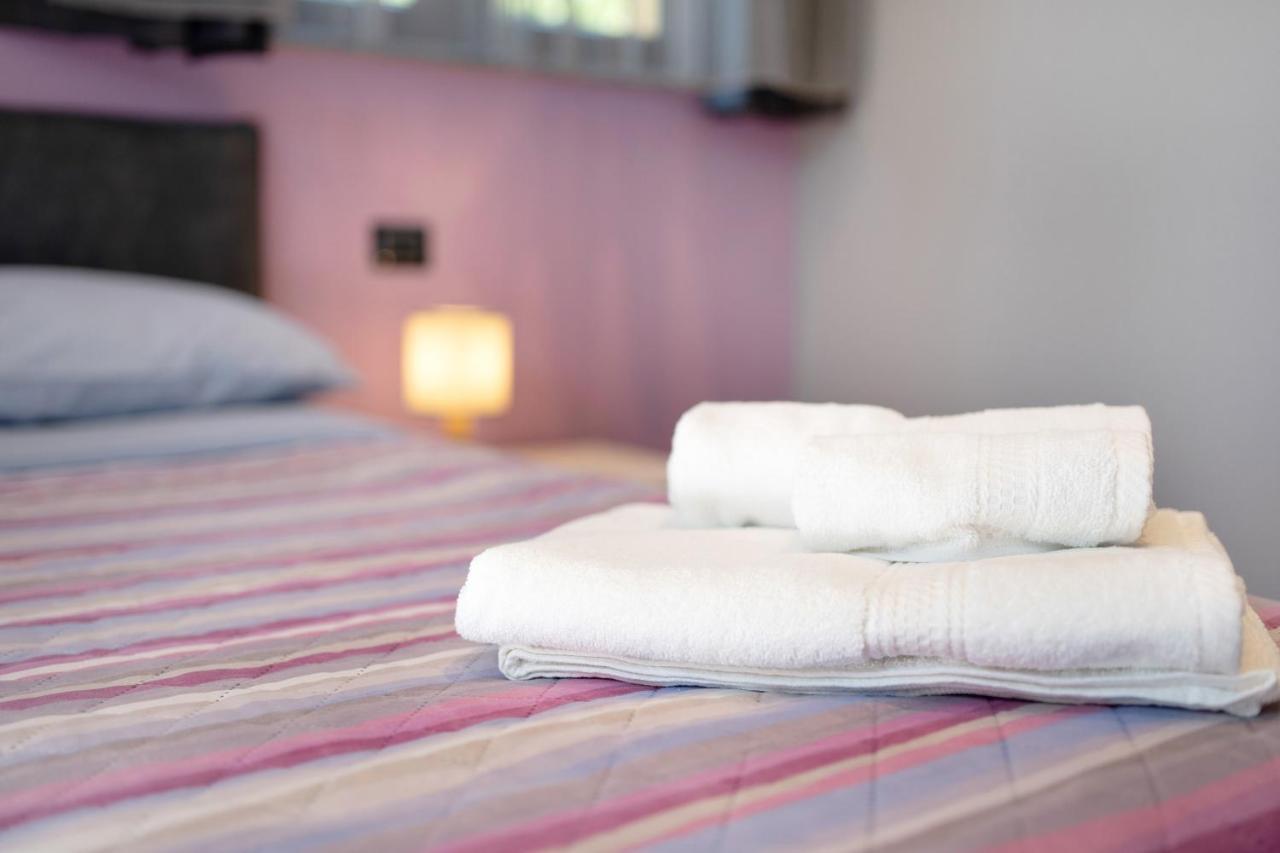Agriturismo Il Borgo - Lavanda วิลลาโนวา ดัลเบงกา ภายนอก รูปภาพ